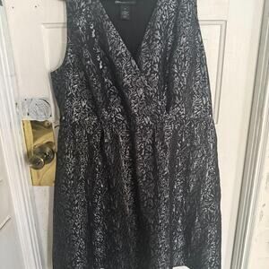 Grey silver dress floral patterned